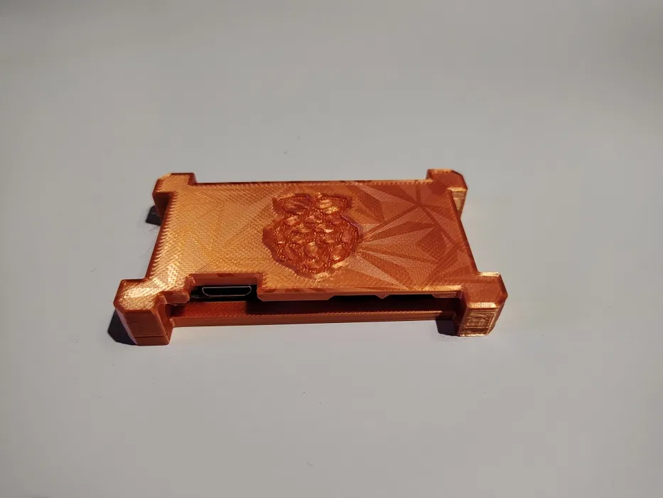 Obudowa Holo Orange do Raspberry Pi w wersji 1.3