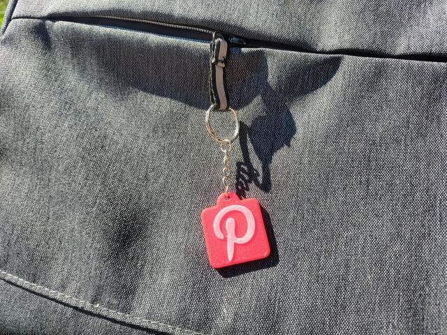 Brelok NFC z Logo Pinterest