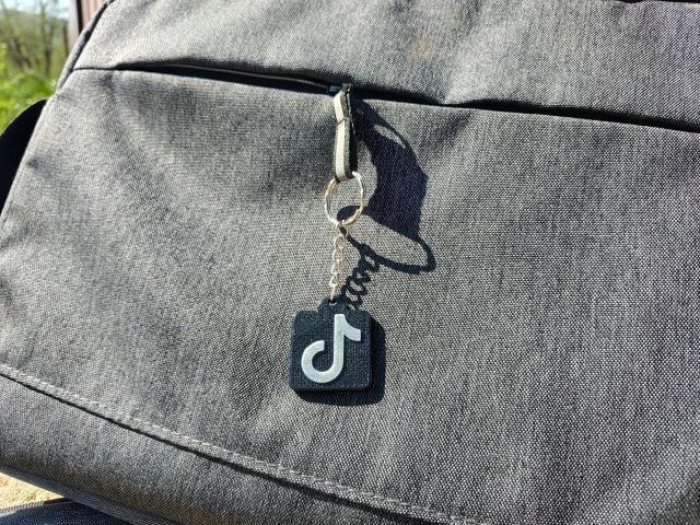 Brelok NFC z Logo TikTok